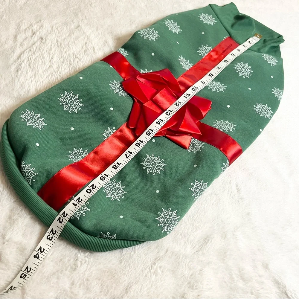 Christmas Present Festive Green Holiday Dog Sweater with Red Bow Size Large NWOT